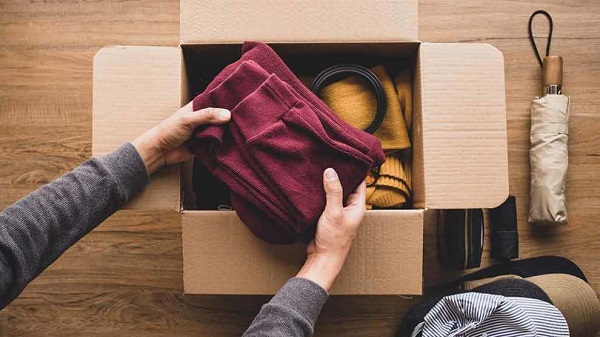 Tủ quần áo yêu thương. Mỗi món quà - Mỗi tấm lòng